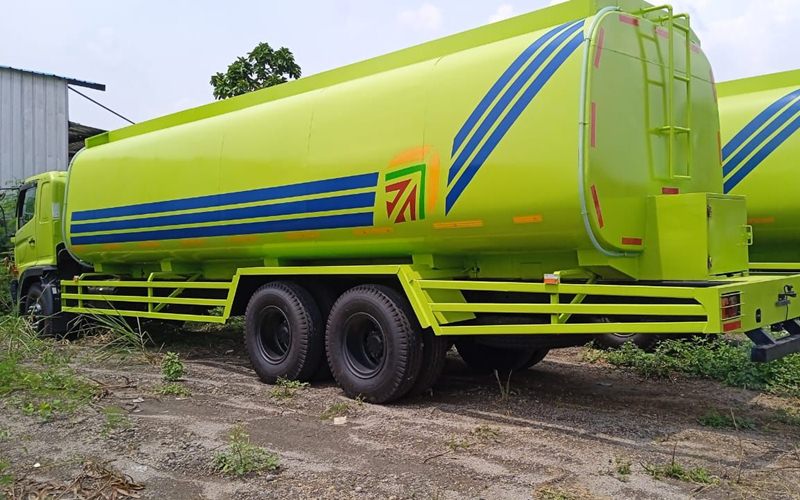 Harga Truk Tangki CPO